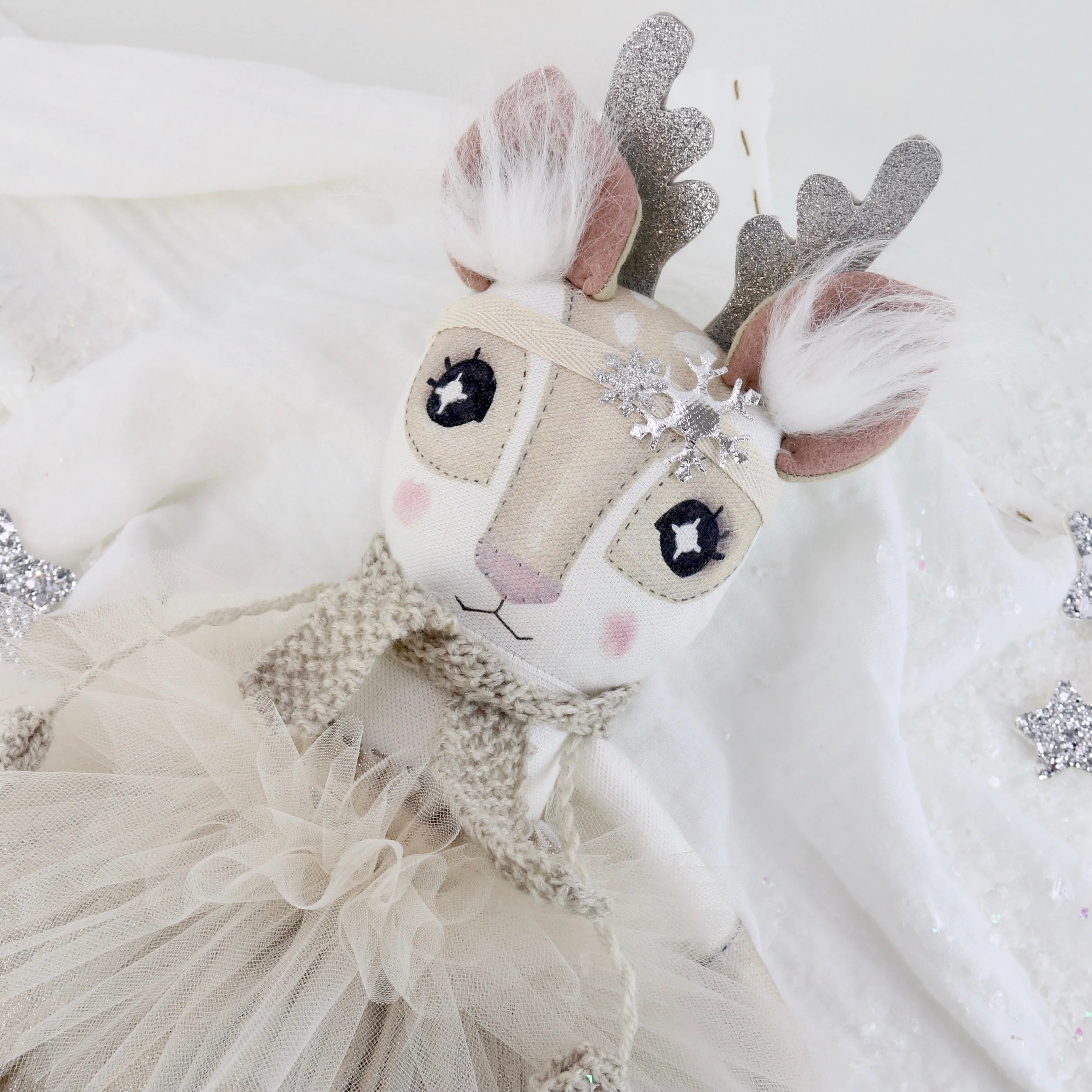 Keepsake Pleated Sparkle Rosalie Reindeer